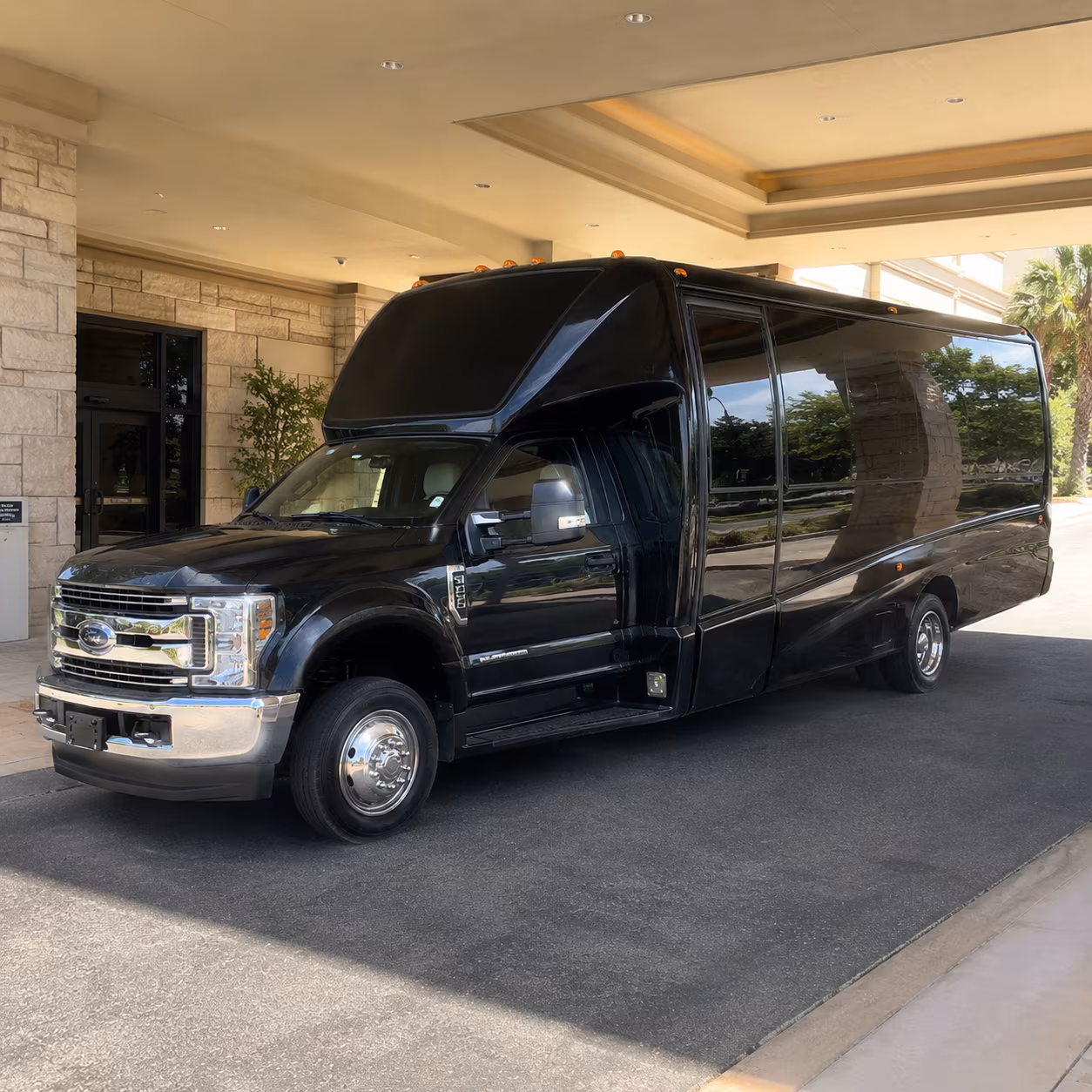 Aurora Birthday, Sweet 16, & Quinceañera Party Bus Rentals